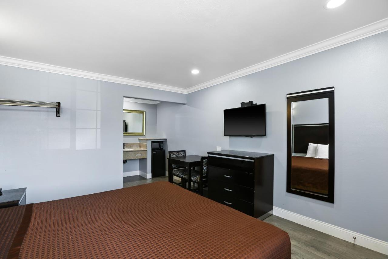 3Rd Avenue Inn La Habra Esterno foto